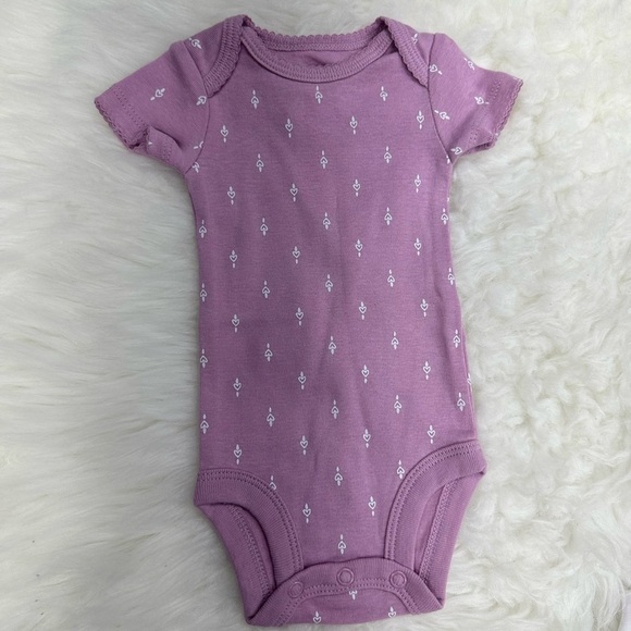 Carter’s Baby Girl bodysuit bundle​ - Picture 6 of 8